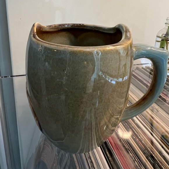 ✨FREE✨with purchase Owl Mug - Picture 2 of 2